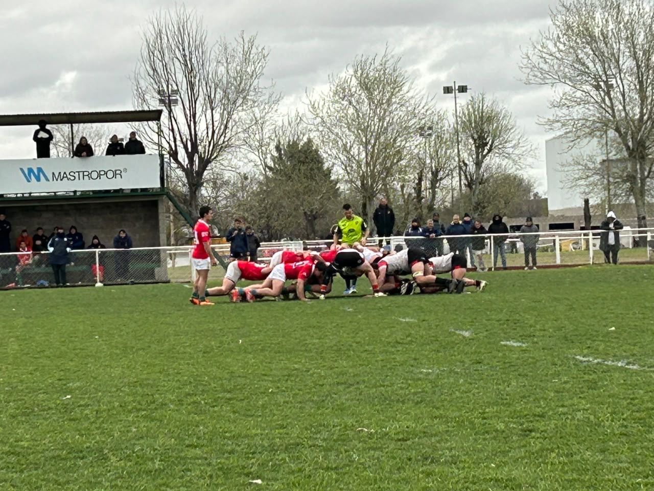 CLUB ITALIANO VENCIÓ A MONTE GRANDE, QUE NO LEVANTA CABEZA; PARA SEGUIR SOÑANDO CON LOS PLAY OFFS