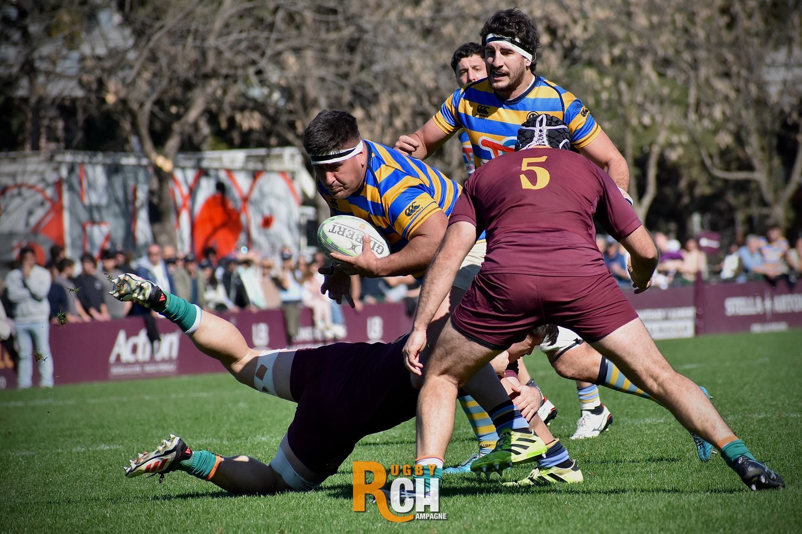 NEWMAN DOBLEGÓ A HINDÚ Y QUEDÓ A UN PASO DE LAS SEMIFINALES