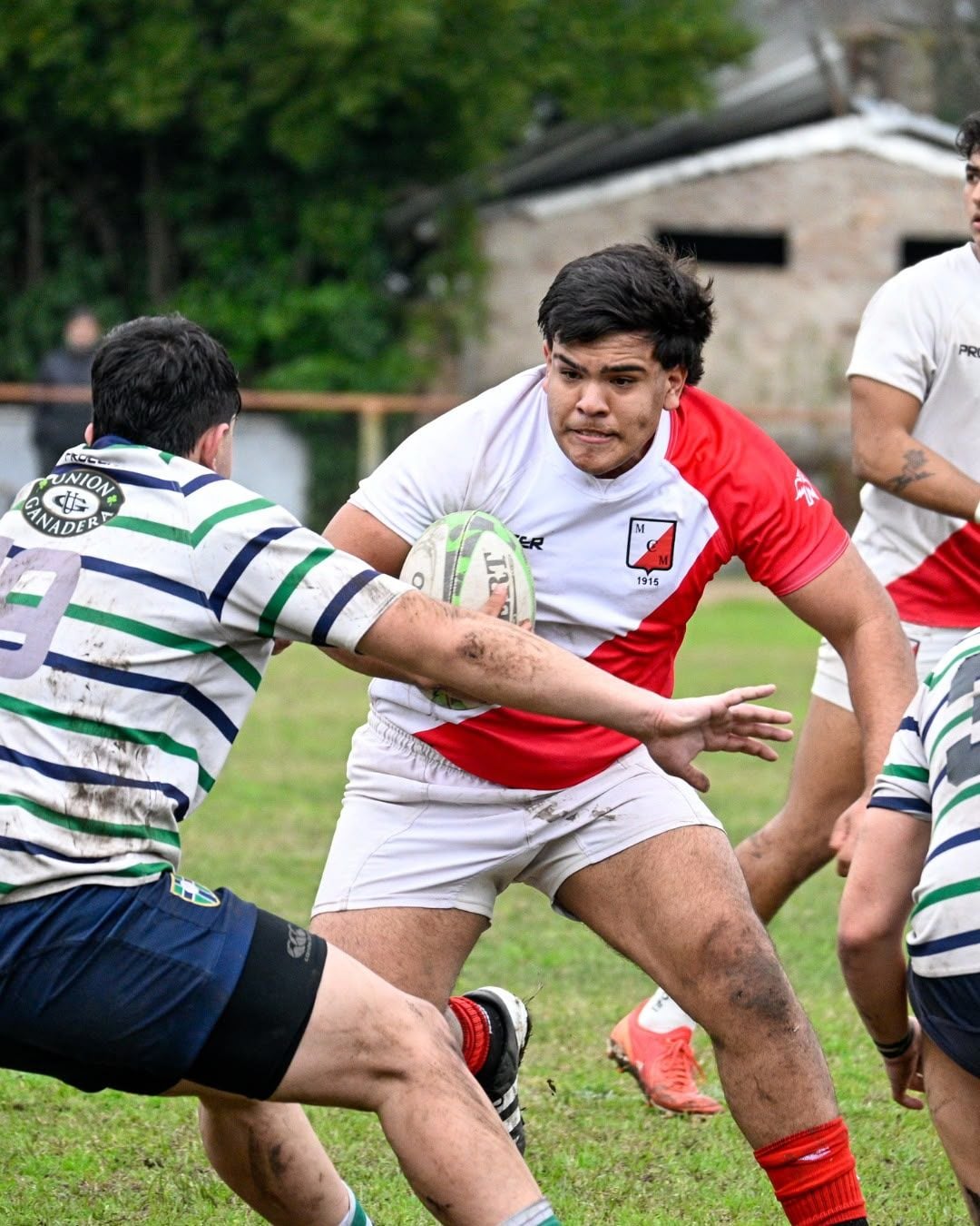 JUVENILES, EN LA M19 MARIANO MORENO SE HIZO FUERTE EN LA REJA Y CONSIGUIÓ EL PRIMER TRIUNFO DE LA SEGUNDA RUEDA