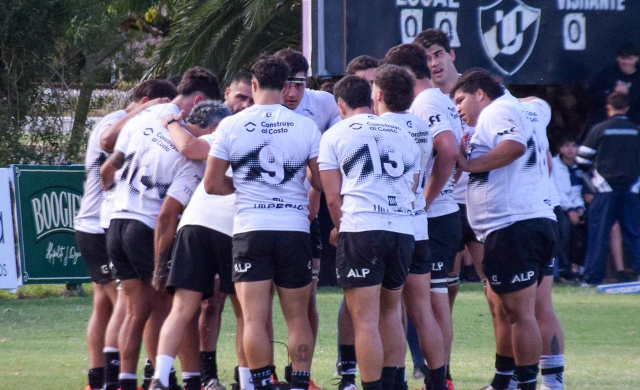 UNIVERSITARIO DE LA PLATA Y PUEYRREDÓN REPARTIERON PUNTOS EN MANUEL GONNET