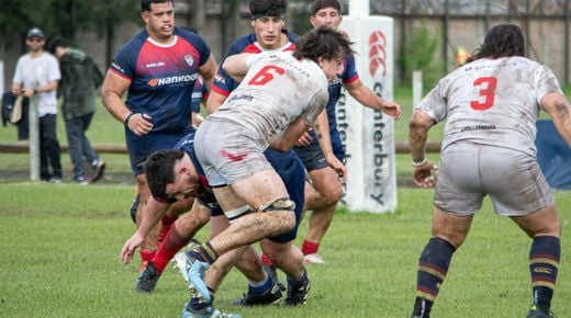 Old Georgian venció a Tigre y no se baja de la pelea por el título