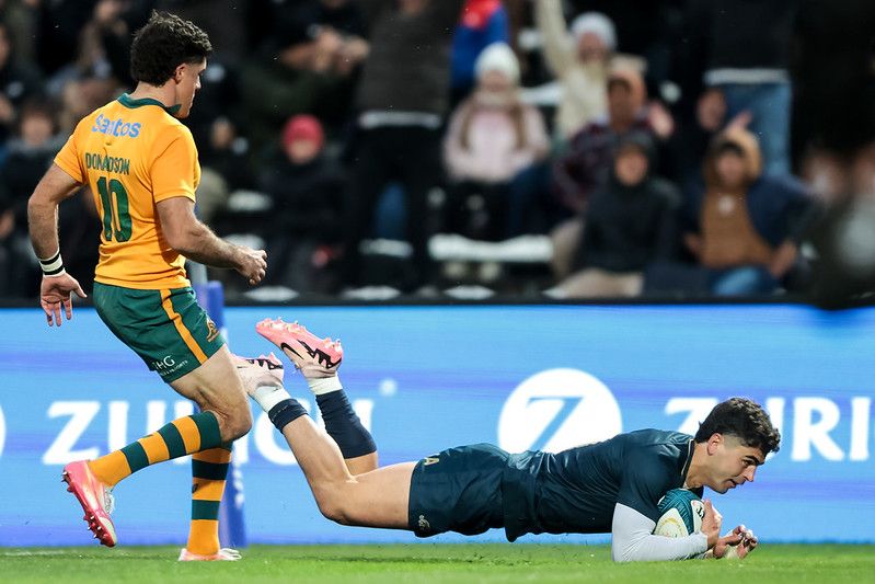 LOS PUMAS Y UN EMPATE ANTE LOS WALLABIES EN MENDOZA CON SABOR A POCO